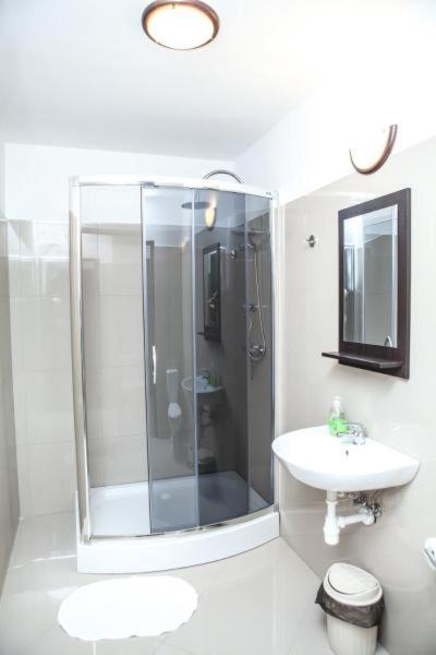 Hotel Bukowiec Legionowo Luaran gambar