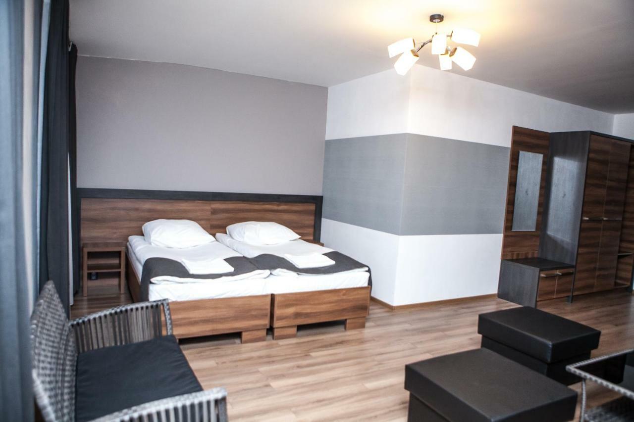 Hotel Bukowiec Legionowo Luaran gambar